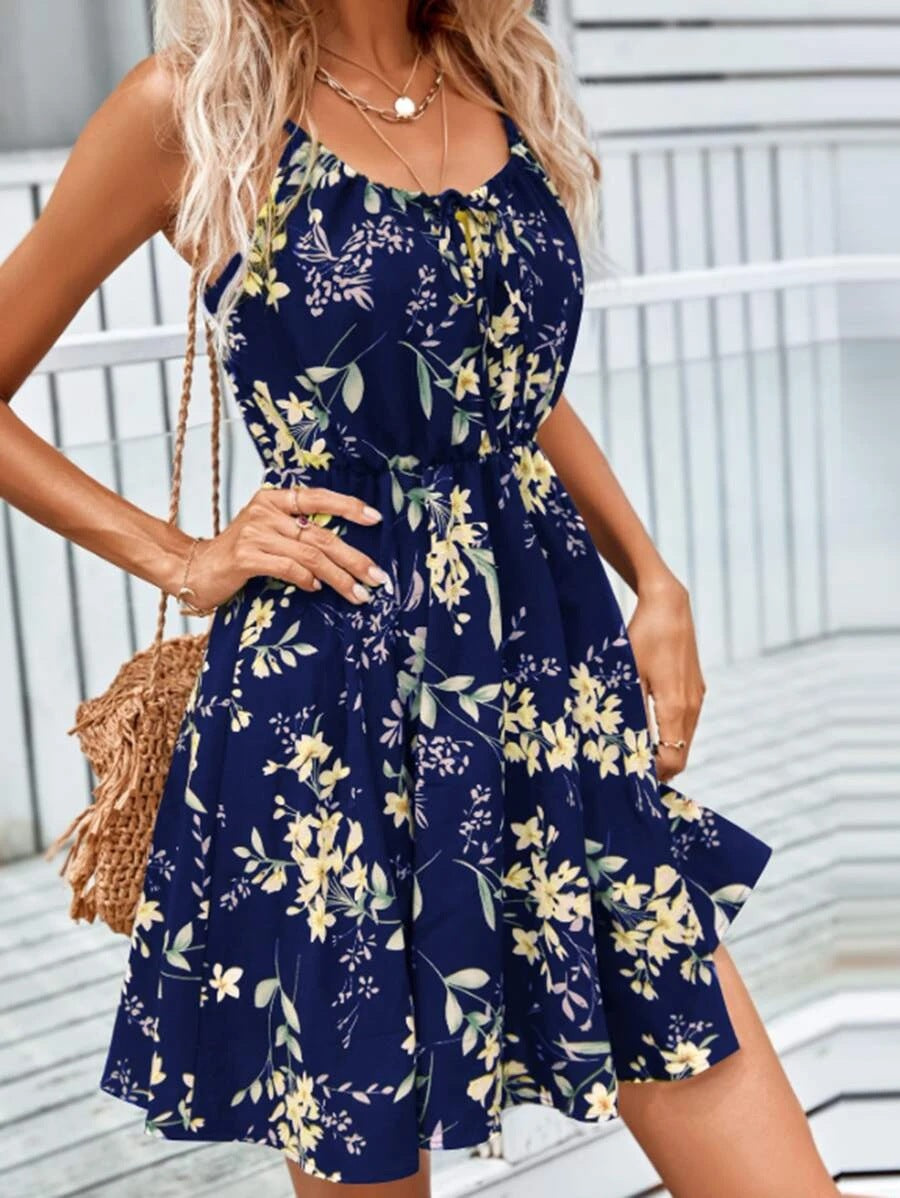 Elegantes ärmelloses bedrucktes Kleid mit elastischer Taille und Trägern für Damen
