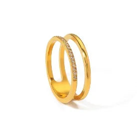 Bague en acier inoxydable pour femmes, incrustée de zircon, résistante à l'eau, bijoux romantiques à la mode