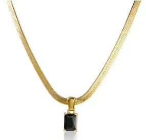 Collier avec pendentif carré délicat en acier inoxydable pour femme