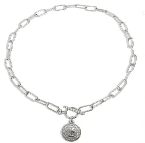 Collier avec pendentif carré délicat en acier inoxydable pour femme
