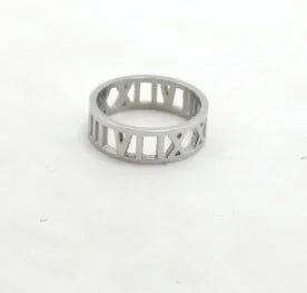 Bague en acier inoxydable pour femmes, incrustée de zircon, résistante à l'eau, bijoux romantiques à la mode