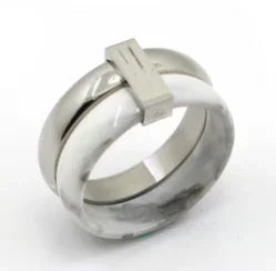 Bague en acier inoxydable pour femmes, incrustée de zircon, résistante à l'eau, bijoux romantiques à la mode