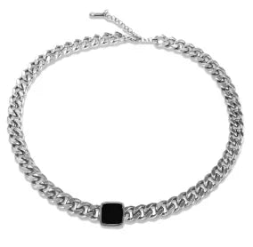 Collier avec pendentif carré délicat en acier inoxydable pour femme